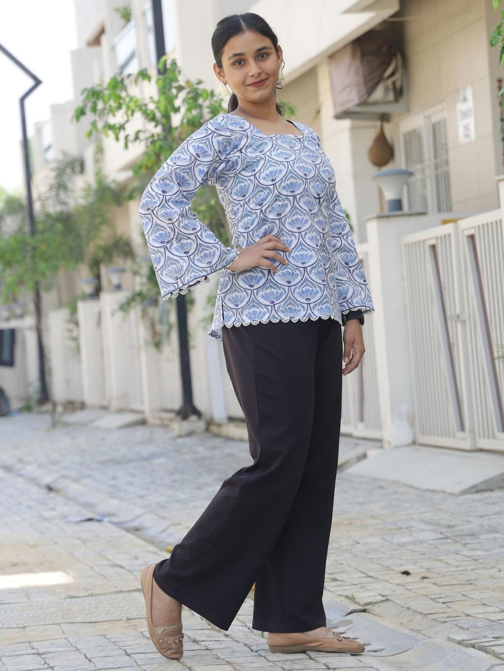 Blue and white handblock cotton kurti - right side view