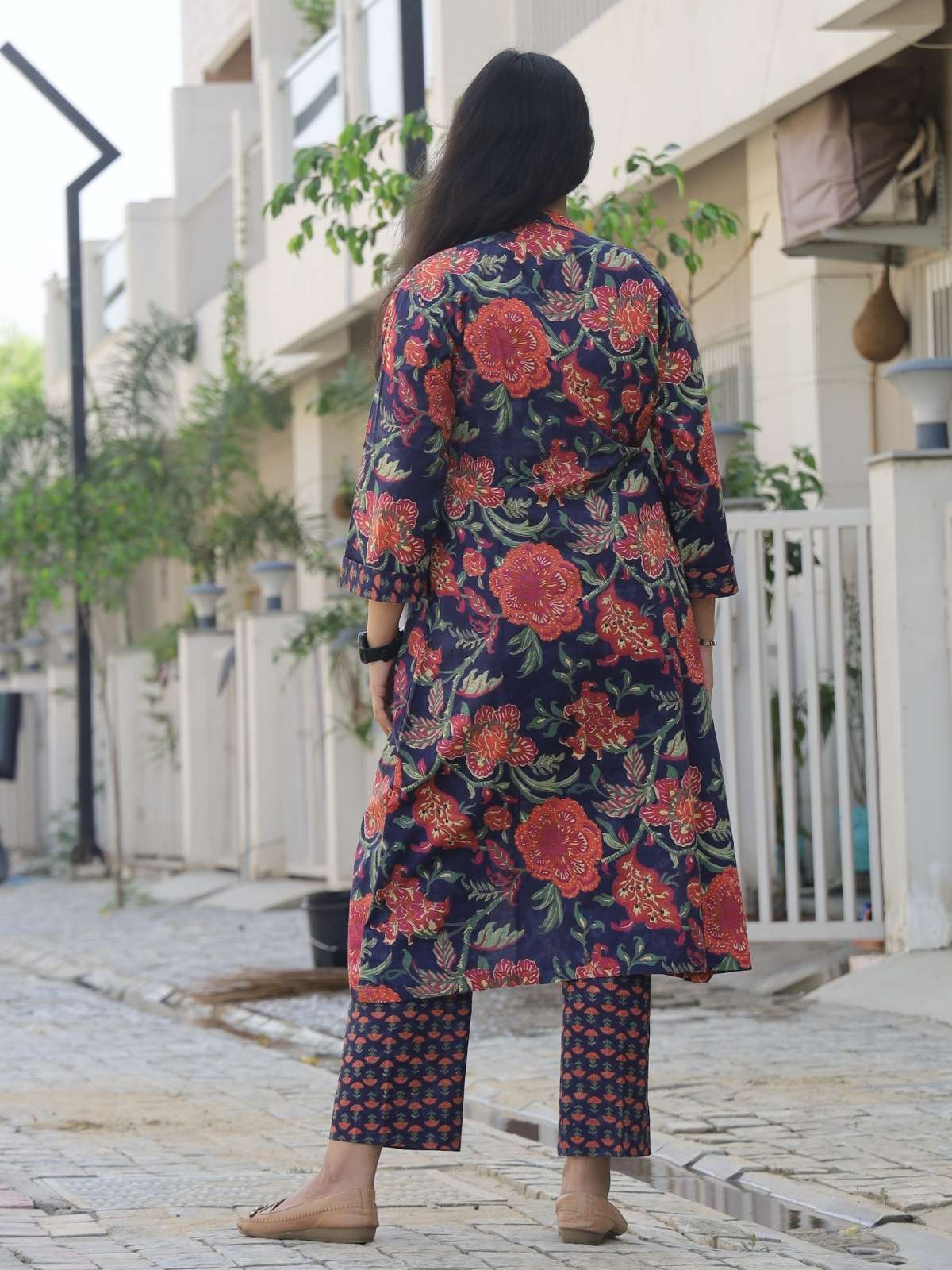 Navy floral kurta palazzo set - back view
