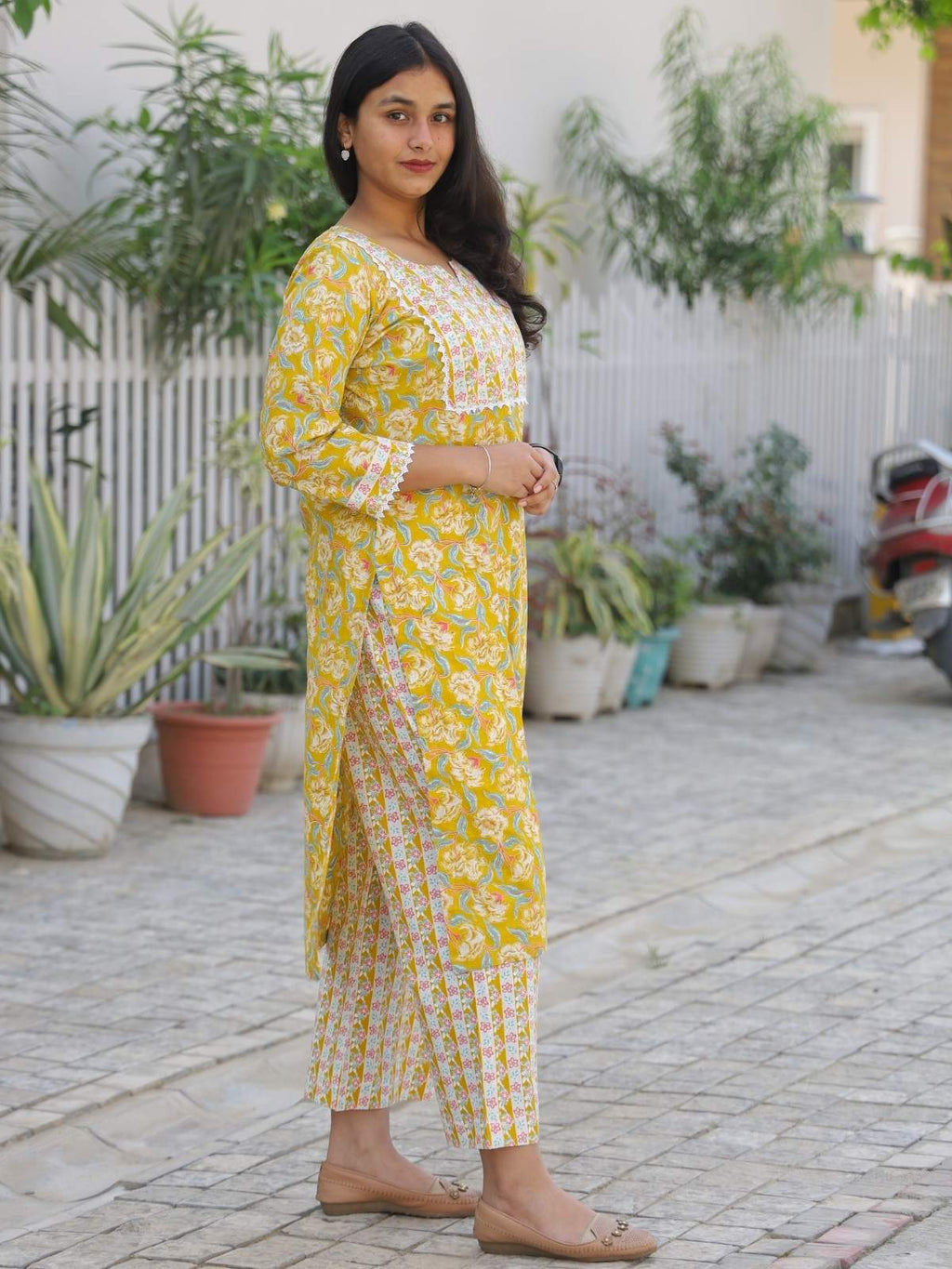 Yellow floral block print kurta set - side view