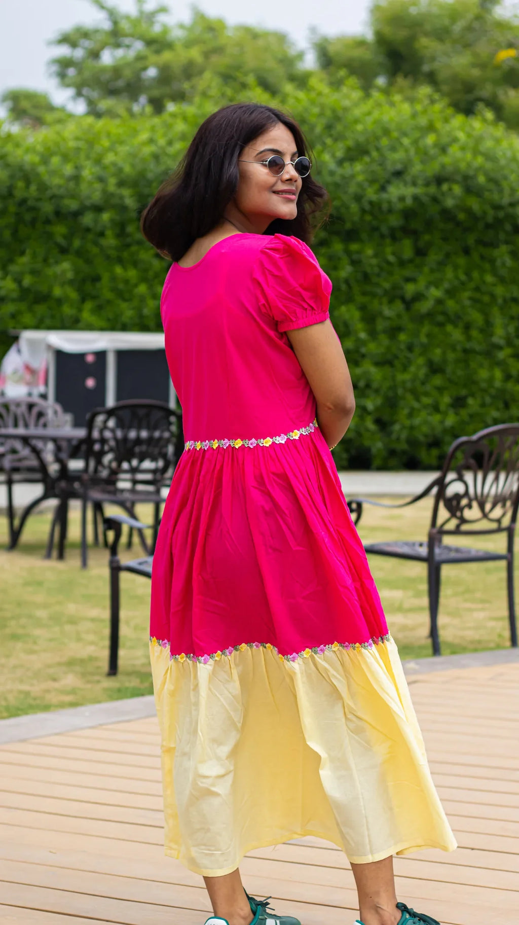 Pink cotton midi dress - styling view