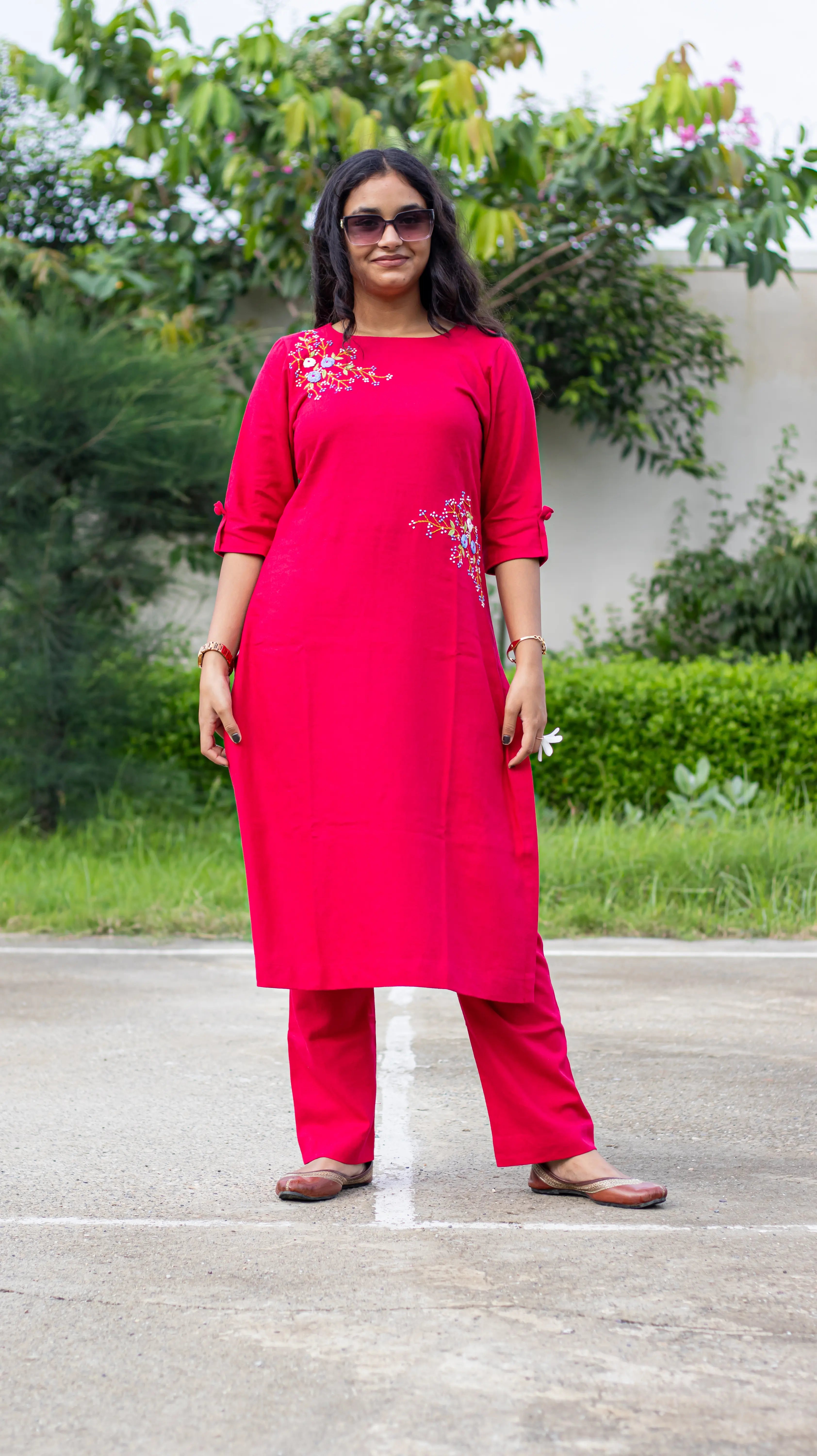 Hand Embroidered Pure Linen Kurta Set