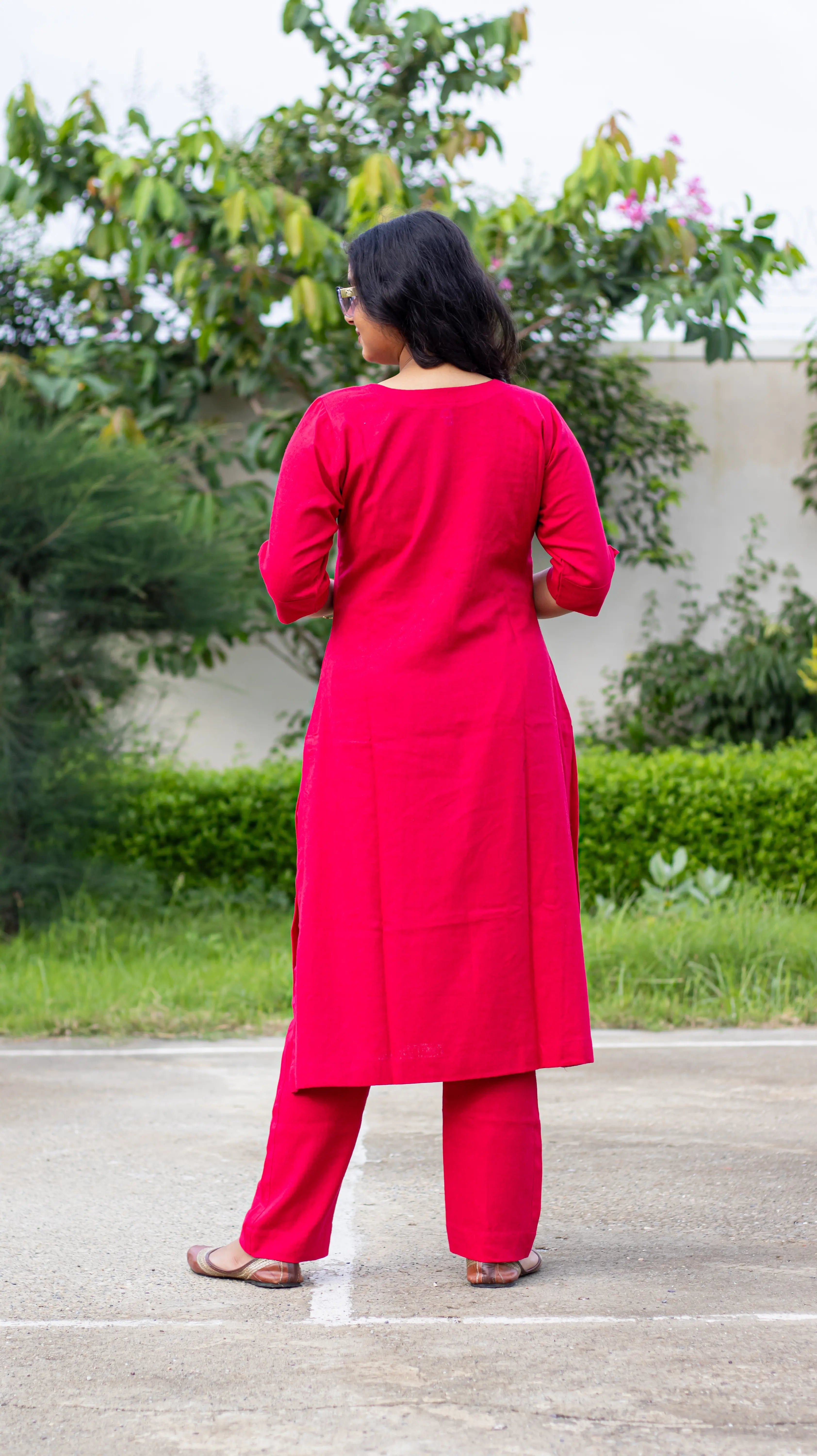 Hand Embroidered Pure Linen Kurta Set