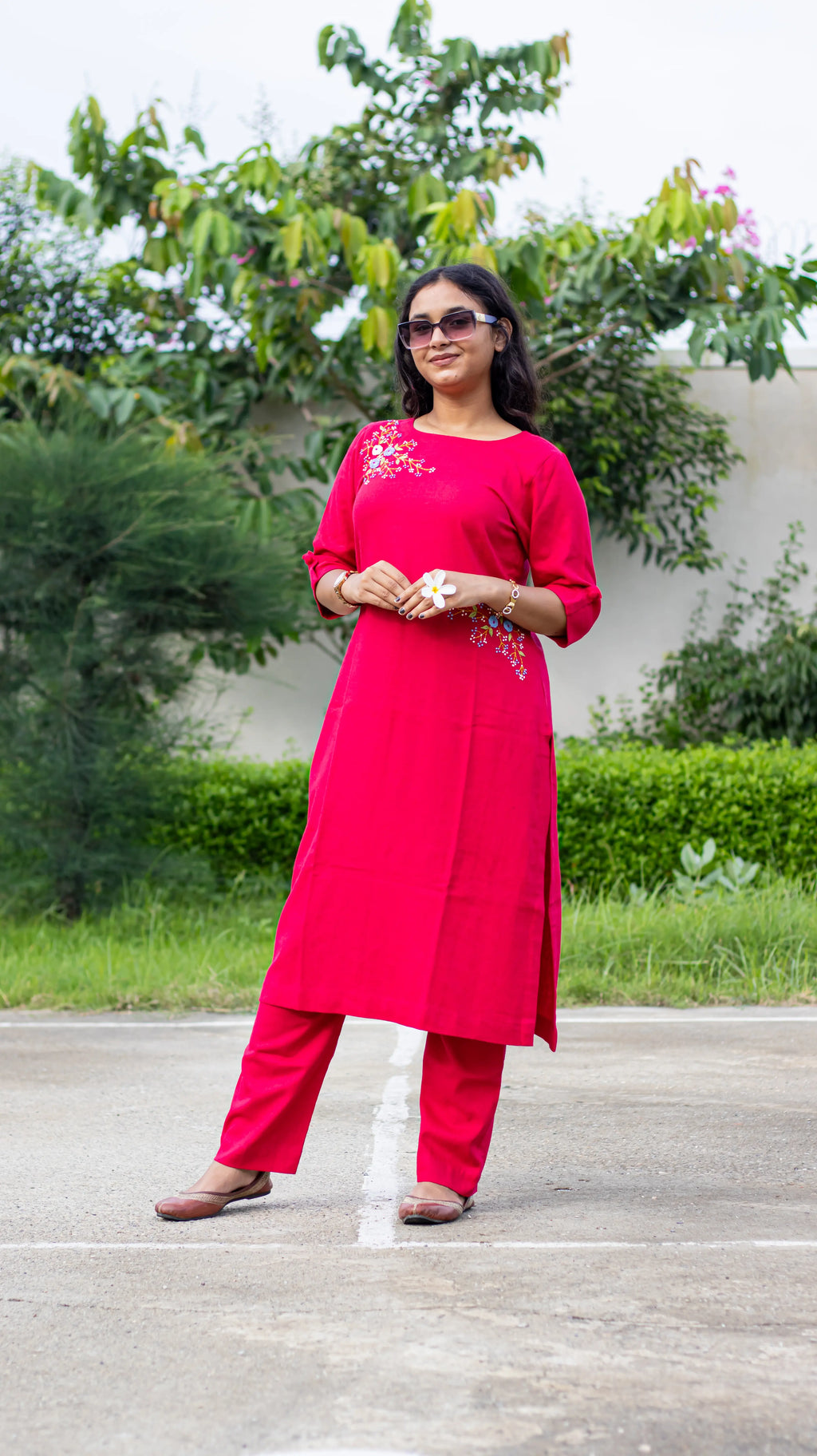 Hand Embroidered Pure Linen Kurta Set